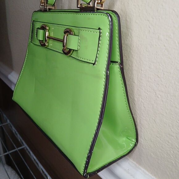 Sold - Picture 3 of 12